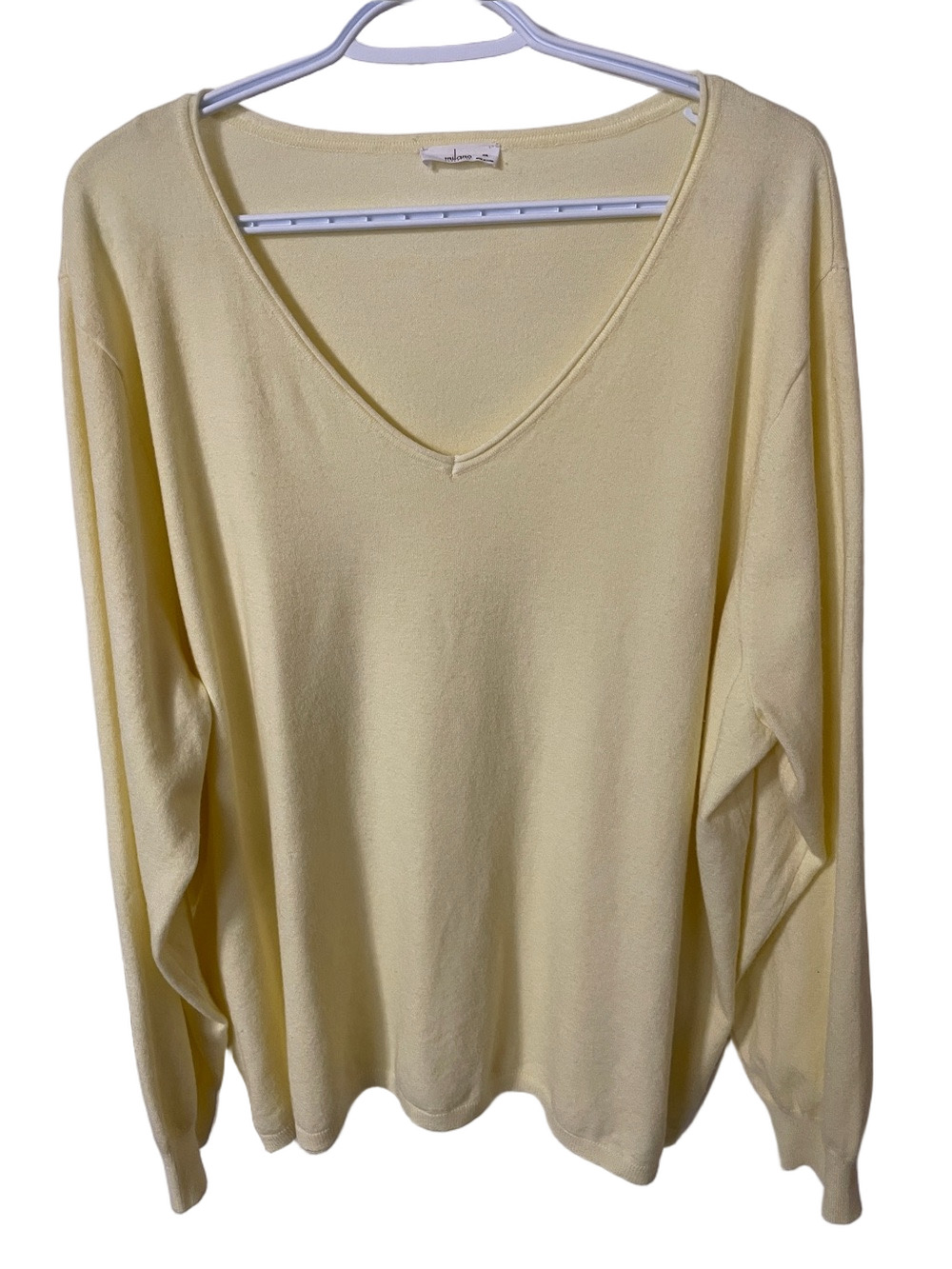 Milano Essential Light Yellow V-Neck Sweater Size 3X